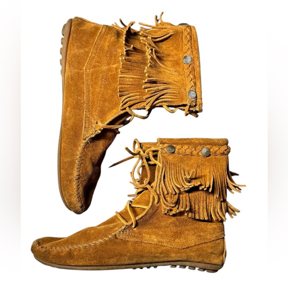 Minnetonka Booties - Picture 2 of 4